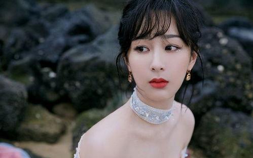 杨紫家世爆料视频大全,视频大全揭示明星背后的家族故事 第3张 杨紫家世爆料视频大全,视频大全揭示明星背后的家族故事 第3张